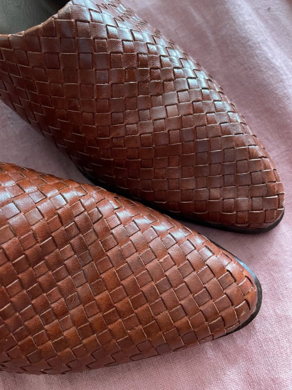 True Vintage Ellemenno Woven Brown Leather Kitten Heels - Size 5 1/2M